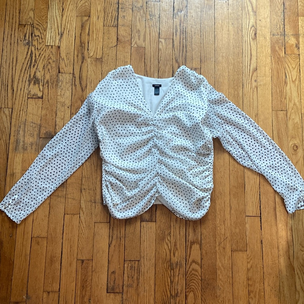 Polka dot clinch front Express business top
